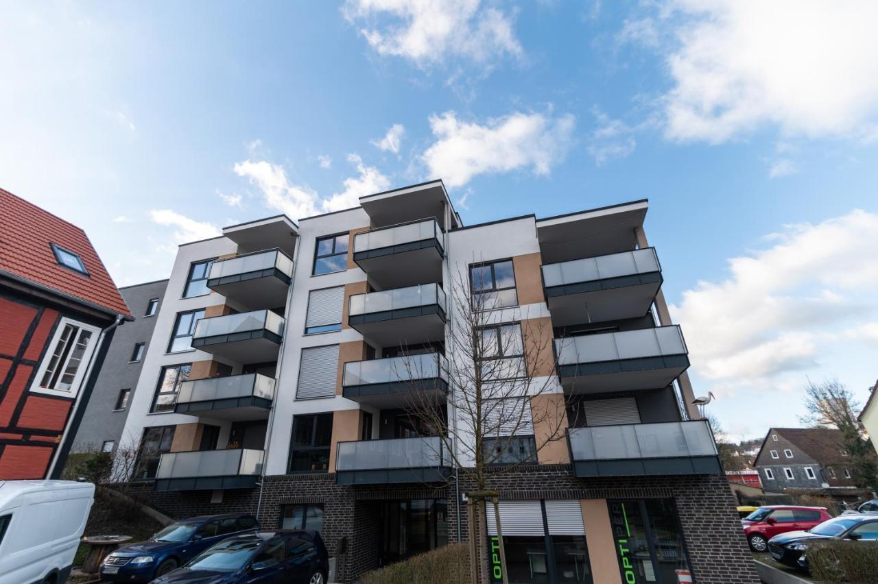 Dwellstay - Modernes Apartment I 55Qm I 2 Zimmer I Kueche I Bad I Terrasse I Tv I Wlan Bad Hersfeld Exterior foto